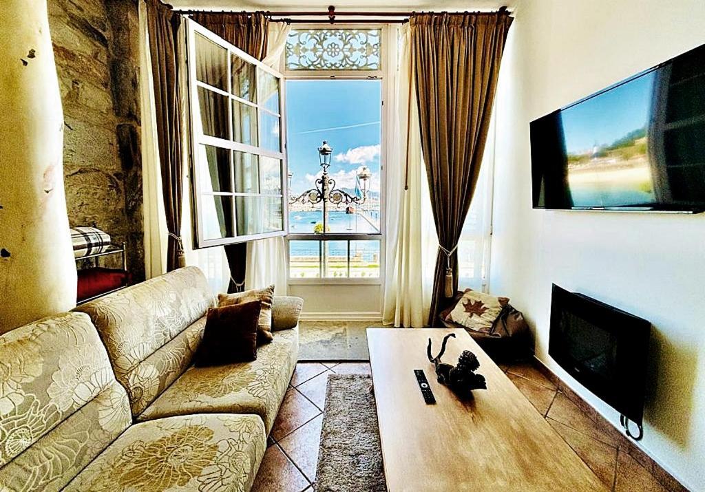 Apartamento Holibai, Solpor, Ap Boutique Frente Paseo Maritimo, Baiona Exterior foto